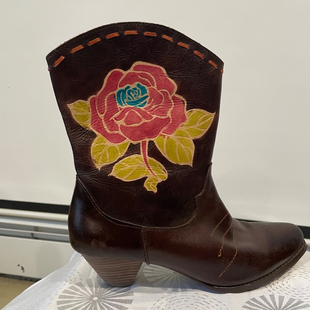 Women's Cowboy boots, Size 10 / 41